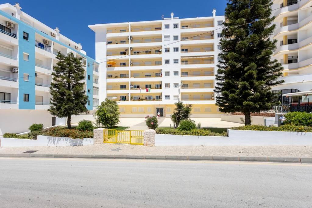 Cozy Ap Renovado 1ª Linha De Praia - Armacao Pera Armacao de Pera Luaran gambar