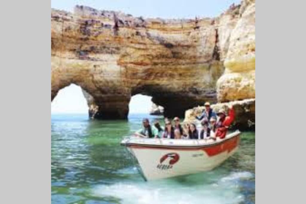 Cozy Ap Renovado 1ª Linha De Praia - Armacao Pera Armacao de Pera Luaran gambar